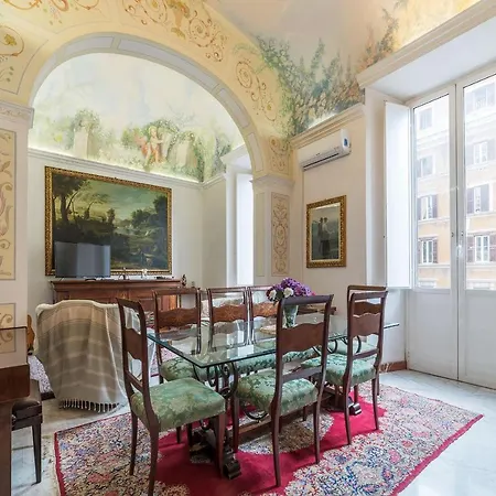 Guesthost - Piazza Vittorio Exclusive Διαμέρισμα *